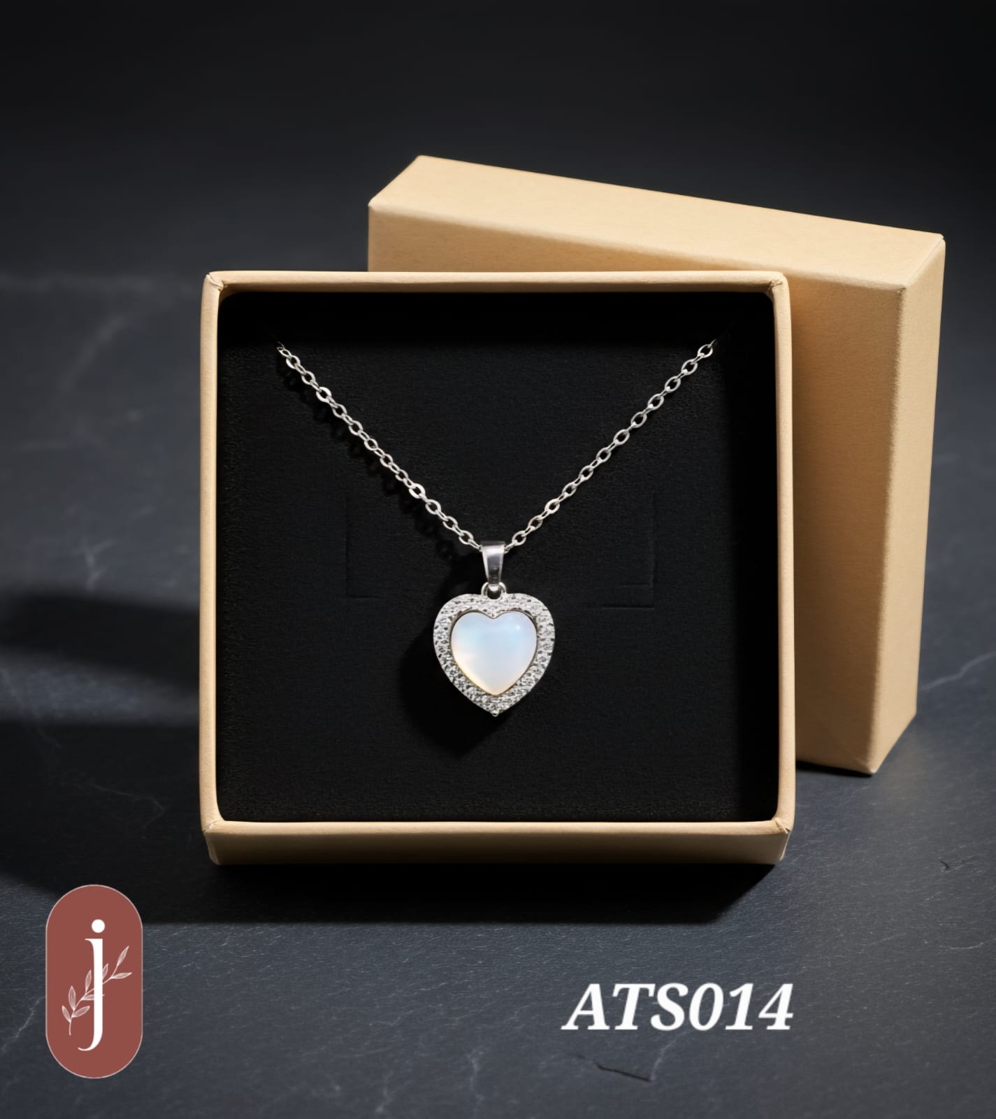 Anti Tarnish Silver Plated Stone Heart Pendant Necklace -ATS014