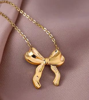 Anti Tarnish Neckpiece with Pendent