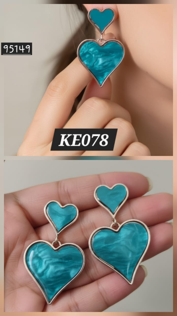 Green  Heart Korean Earrings - KE078