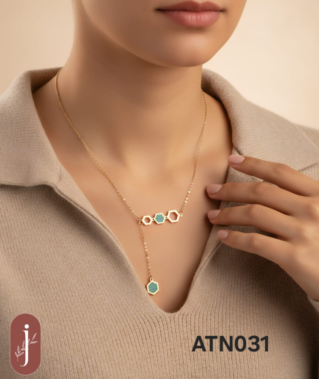 Anti Tarnish Gold Plated Three Circles Pendant Necklace - ATN031