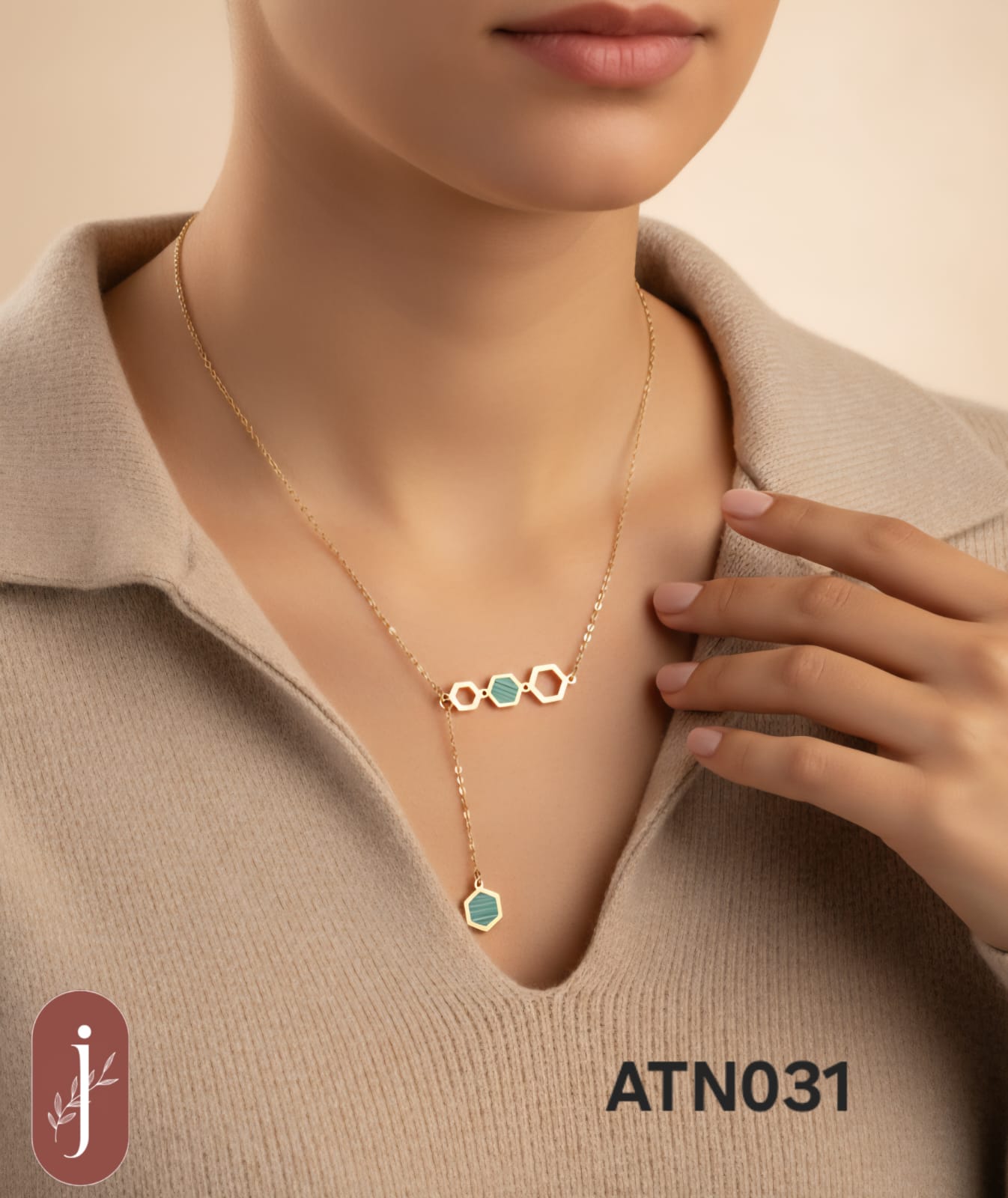 Anti Tarnish Gold Plated Three Circles Pendant Necklace - ATN031