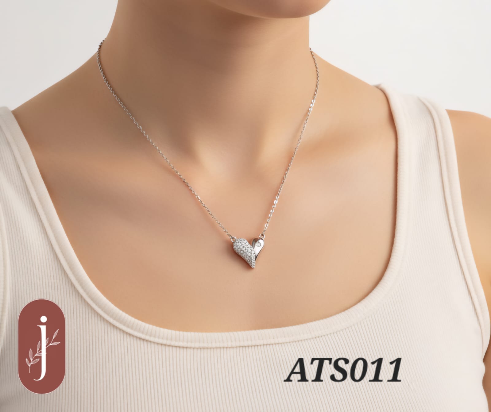 Anti Tarnish Silver Plated Heart with Stone Pendant Necklace -ATS011