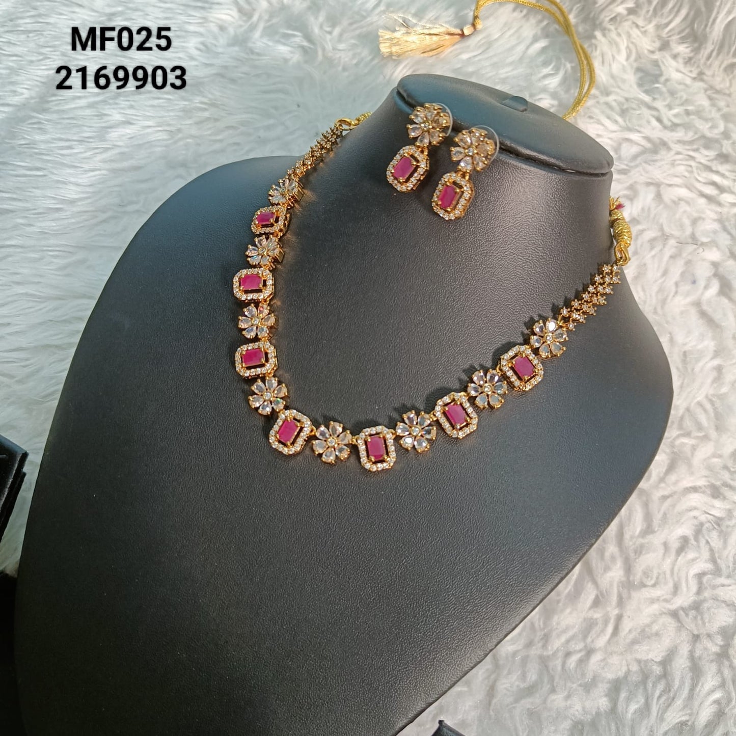 Matte Finish Necklace - MF025