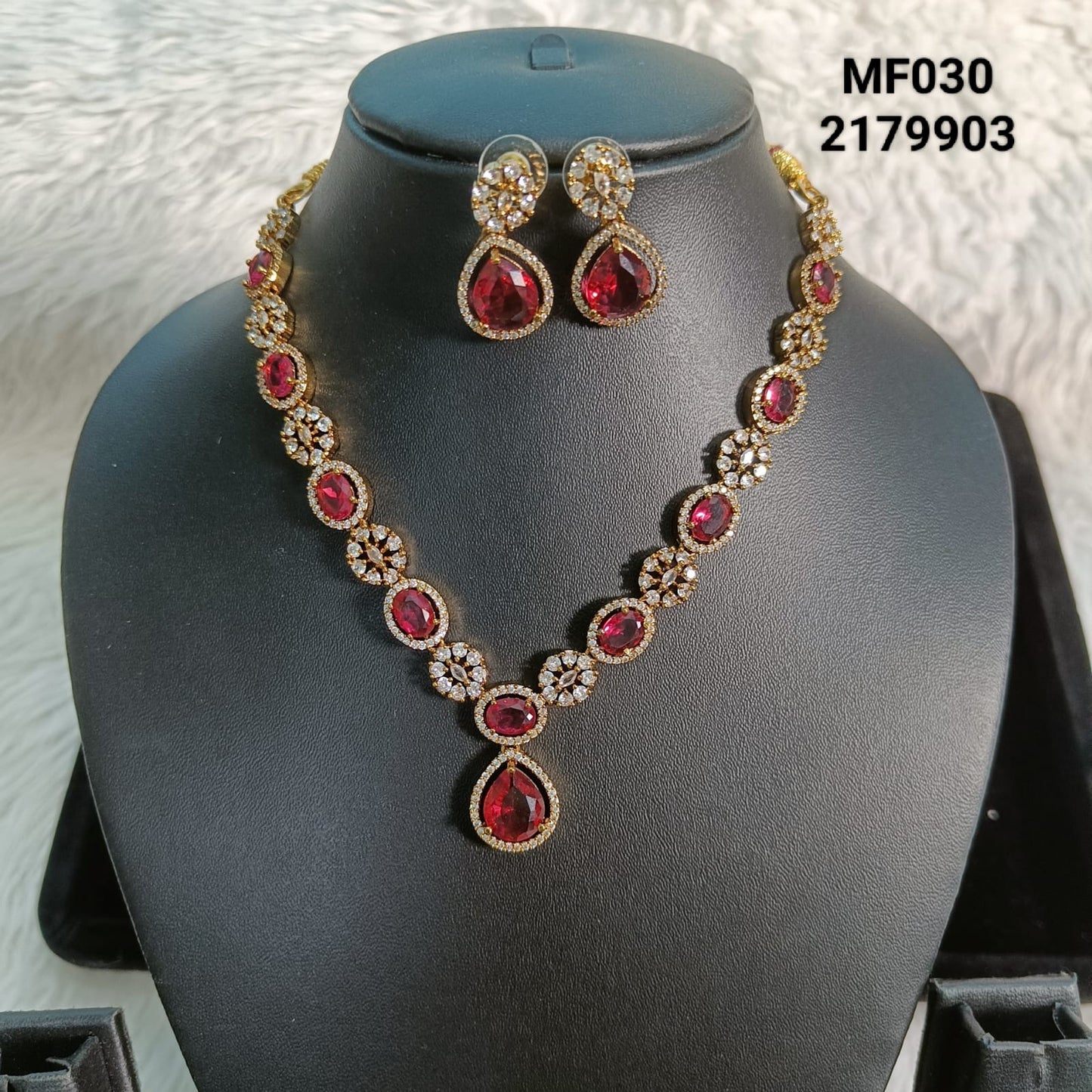 Matte Finish Necklace - MF030