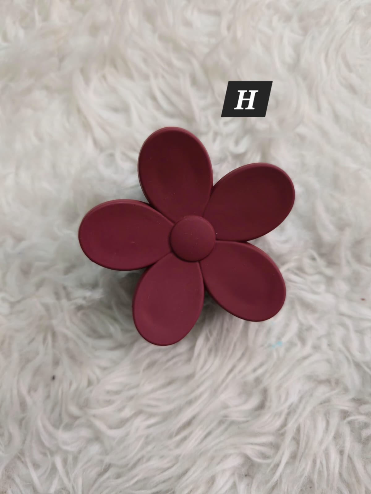 Flower Shaped Matte Finish Medium Size Hair Claw - Korean Fashion - BC2