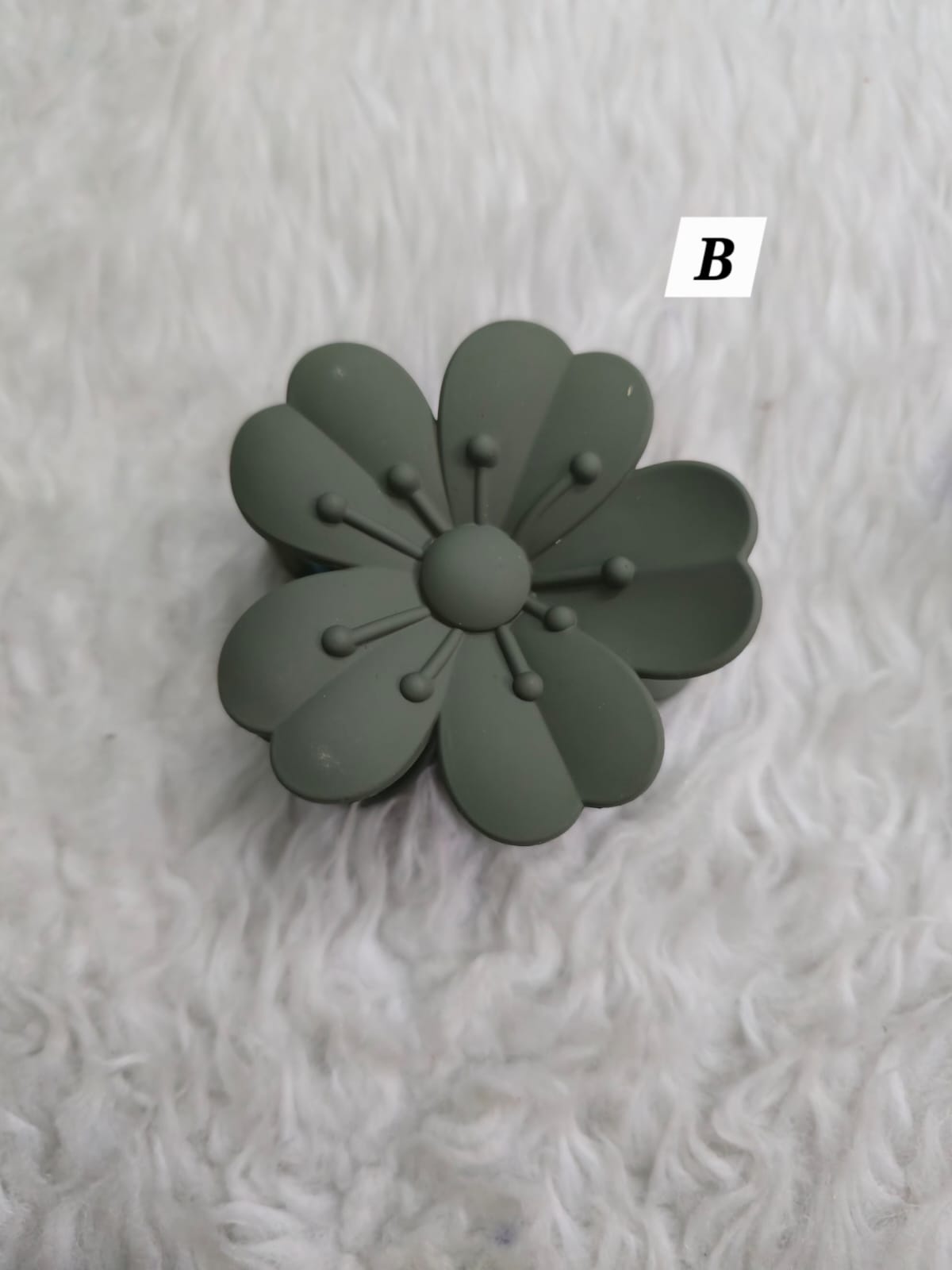 Flower Shaped Matte Finish Medium Size Hair Claw - Korean Fashion - BC5