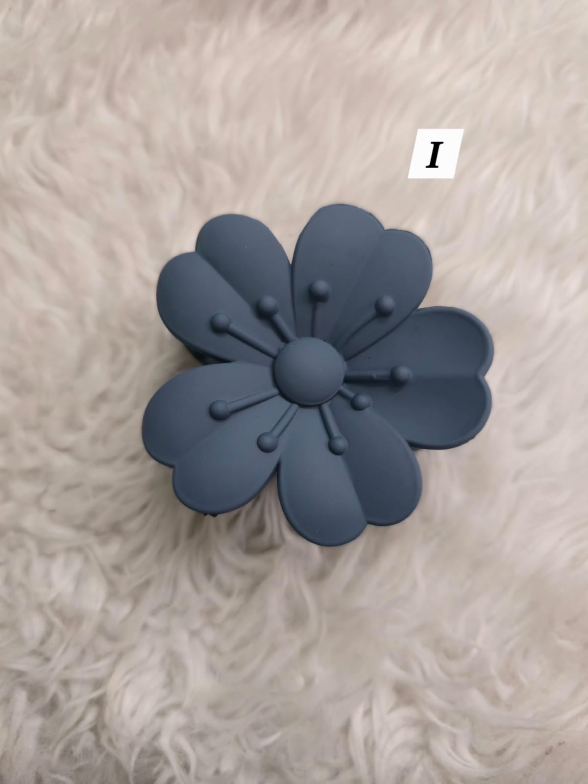 Flower Shaped Matte Finish Medium Size Hair Claw - Korean Fashion - BC5