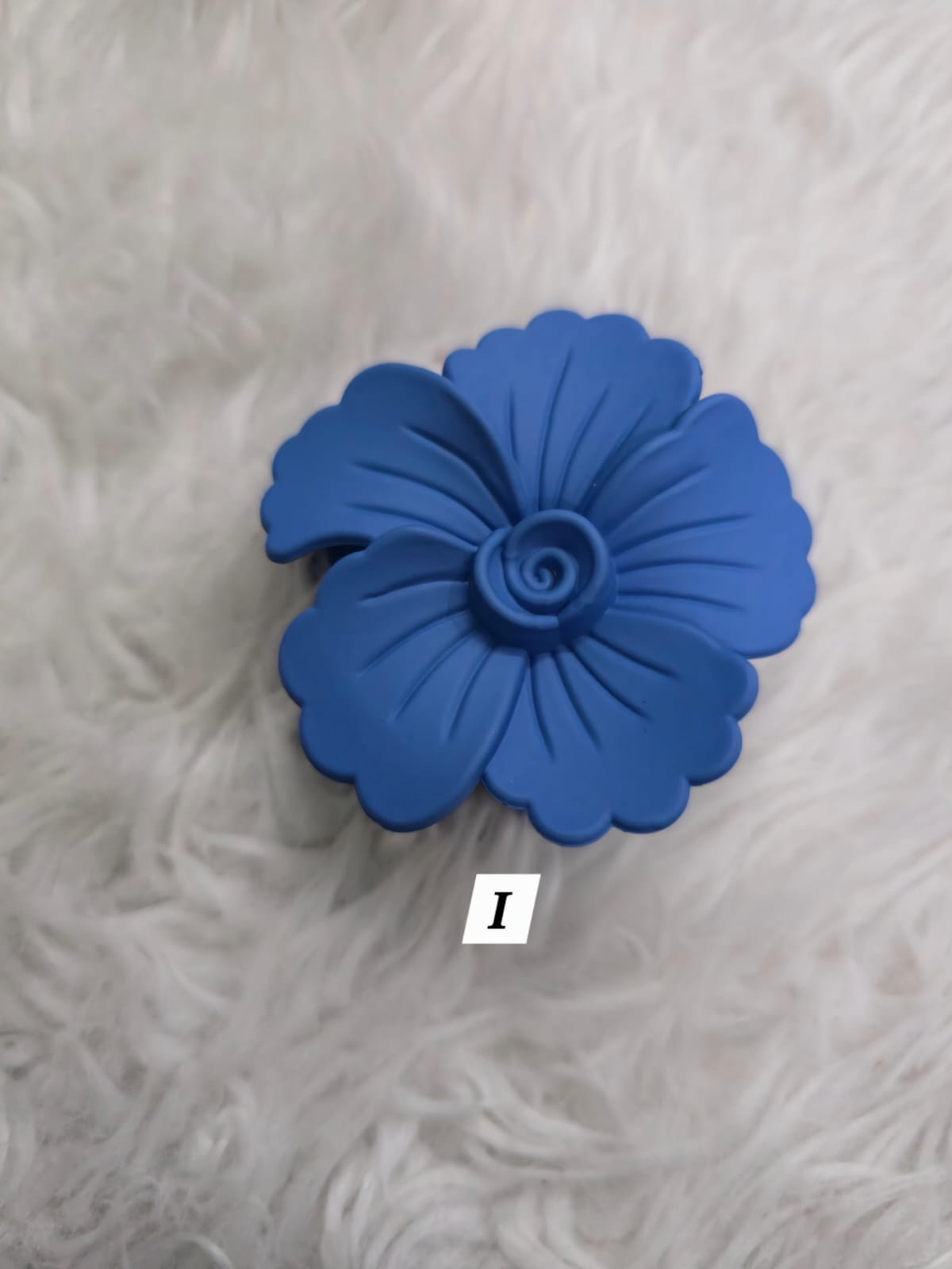 Flower Shaped Matte Finish Medium Size Hair Claw - Korean Fashion - BC9