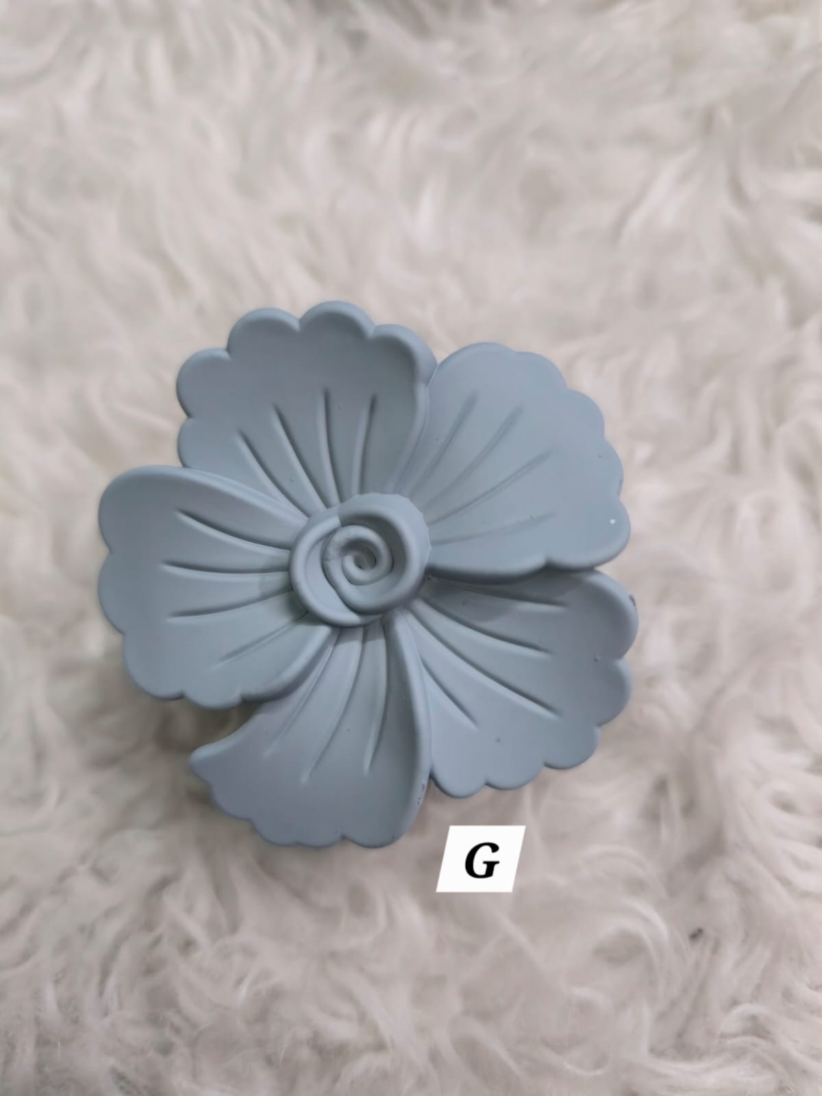 Flower Shaped Matte Finish Medium Size Hair Claw - Korean Fashion - BC9