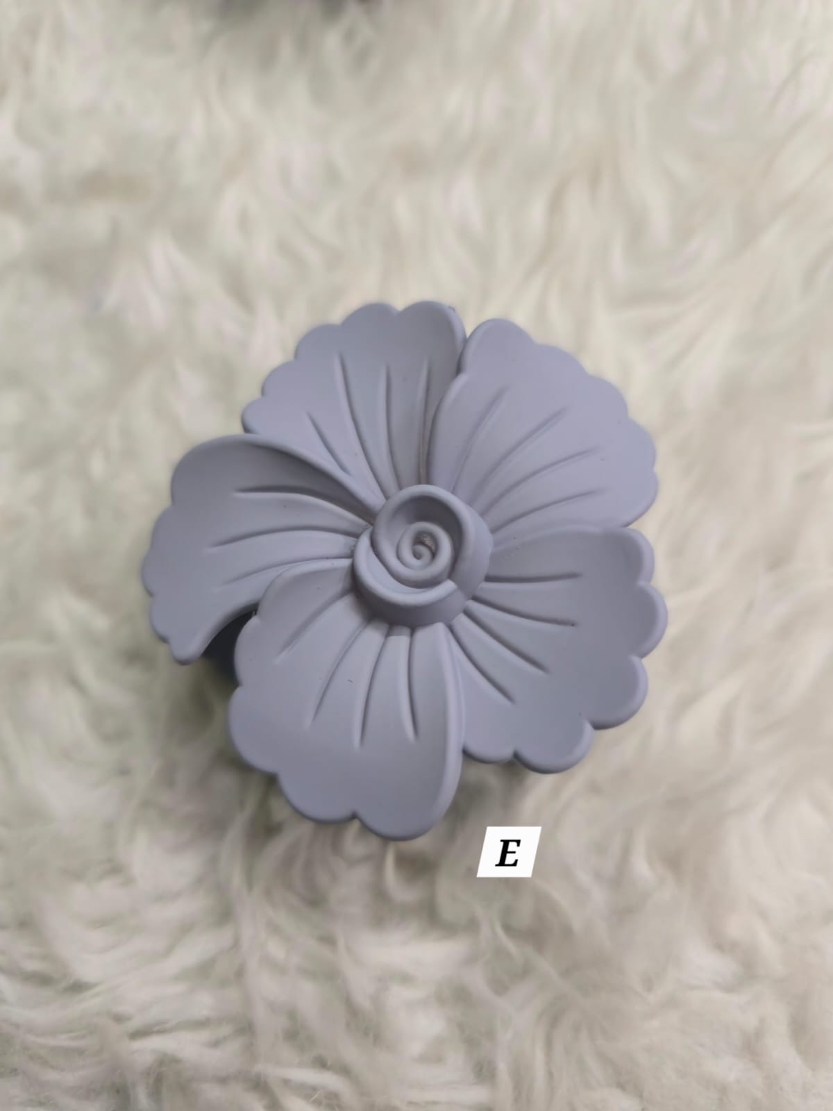 Flower Shaped Matte Finish Medium Size Hair Claw - Korean Fashion - BC9