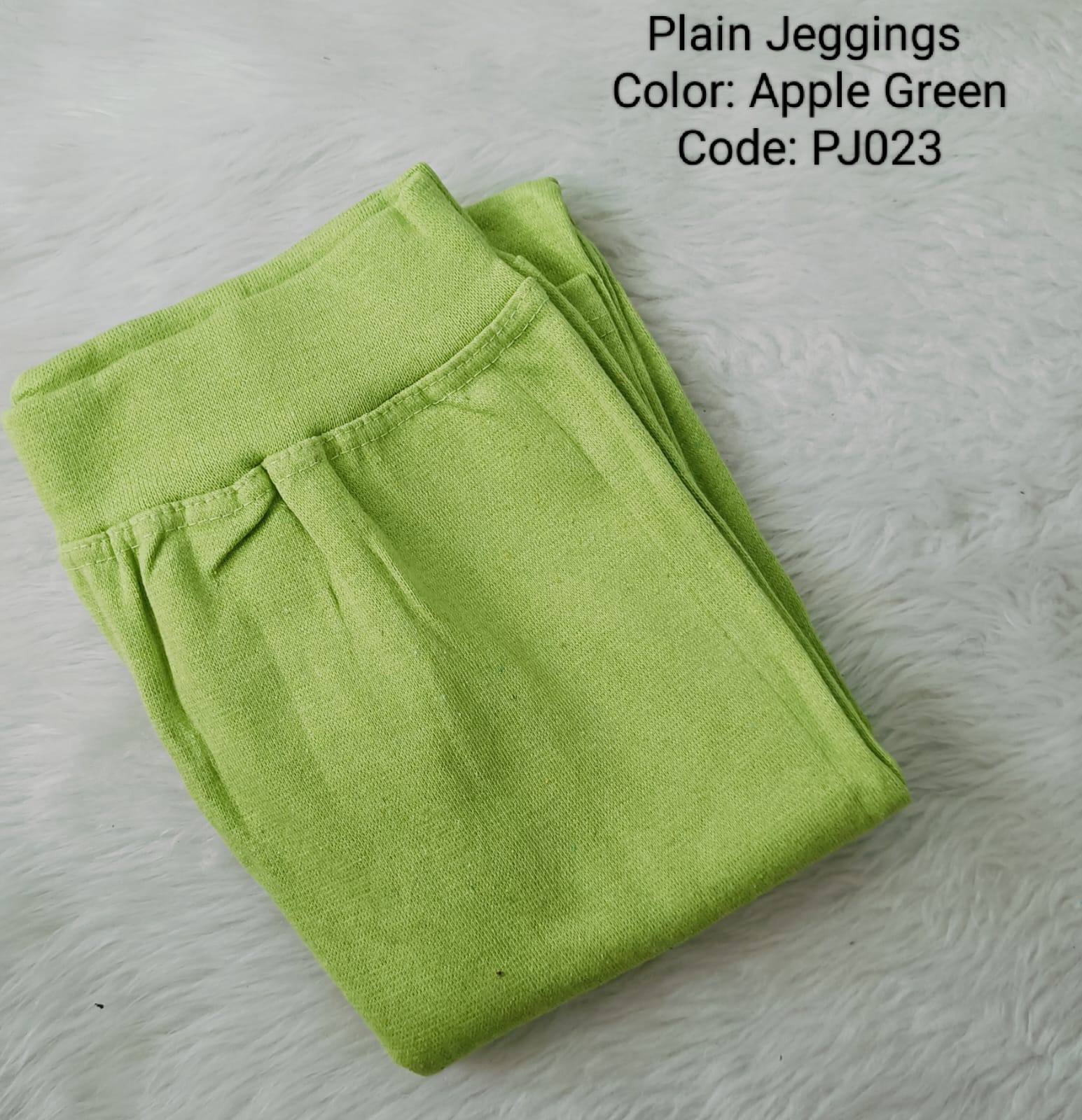 Apple Green Free Size Hip upto 42 Inches Plain Jeggings  - PJ023