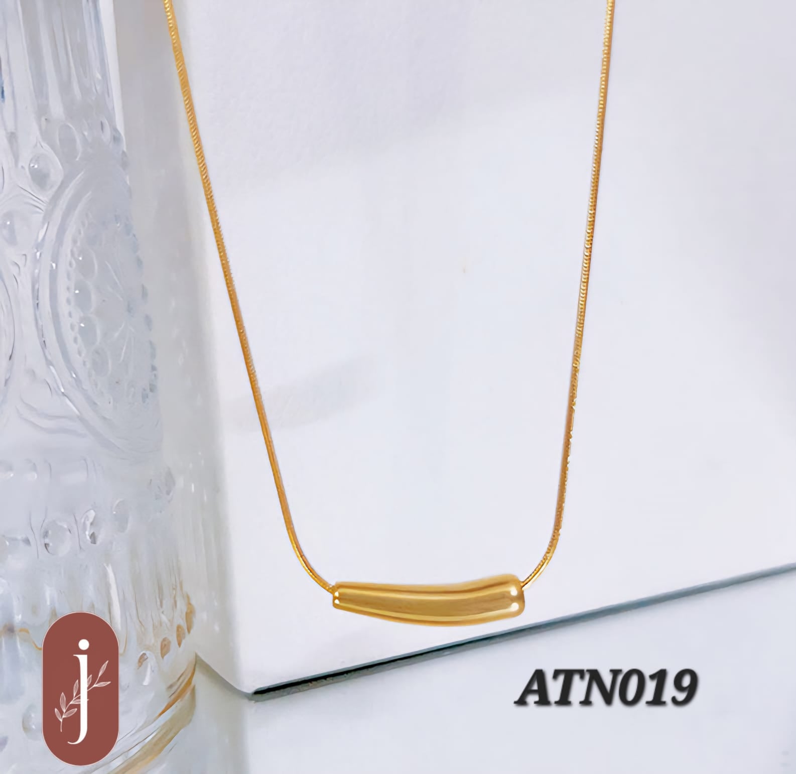 Anti Tarnish Gold Plated Golden Pendant Necklace - ATN019
