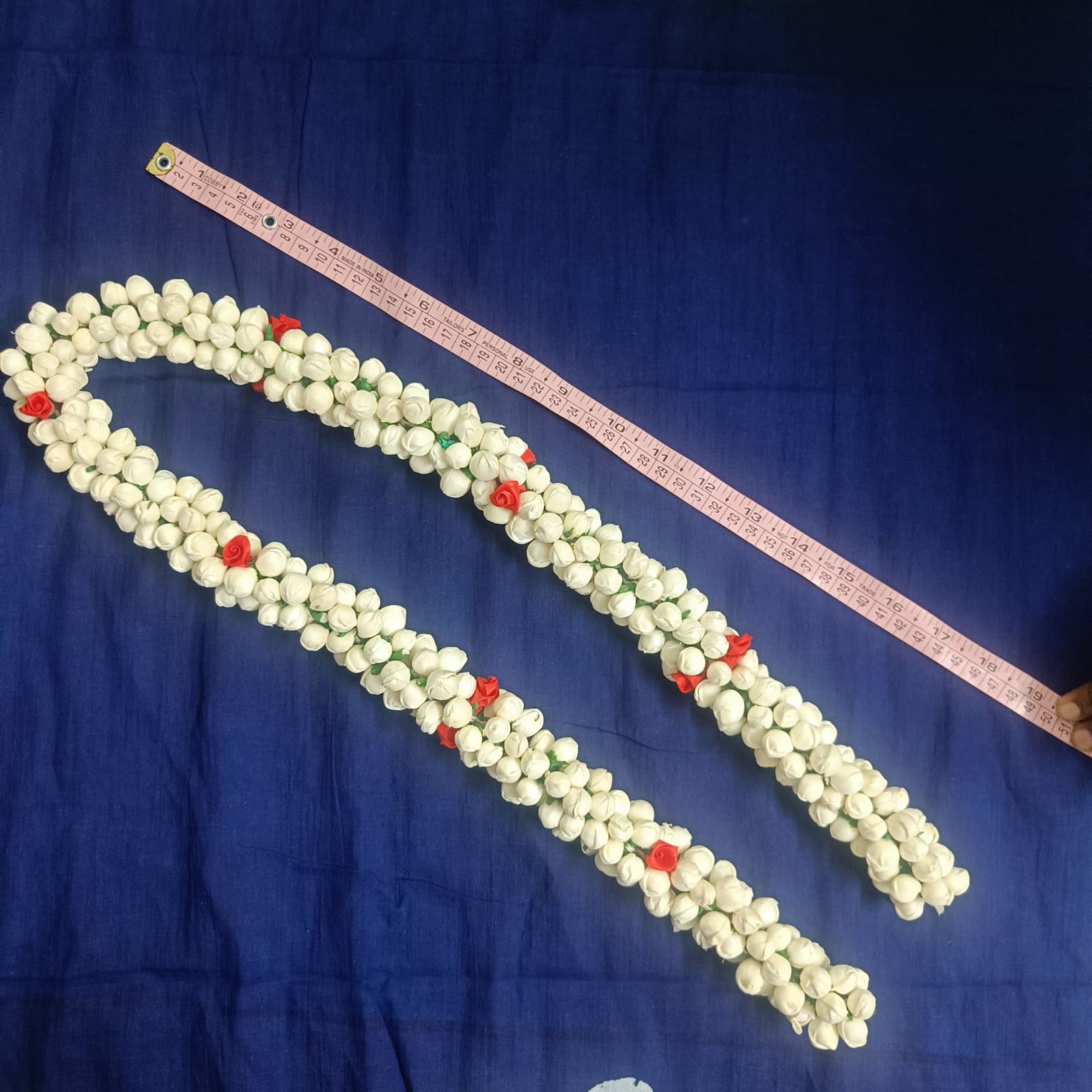 Gundu Malli Poo With Rose Artificial Flower 1Mtr