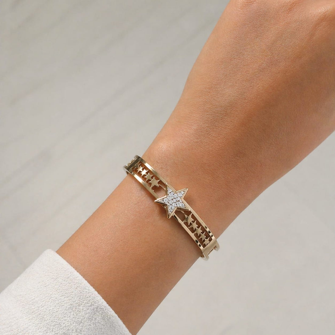 18K Gold Plated Anti Tarnish Bracelet - ATB009