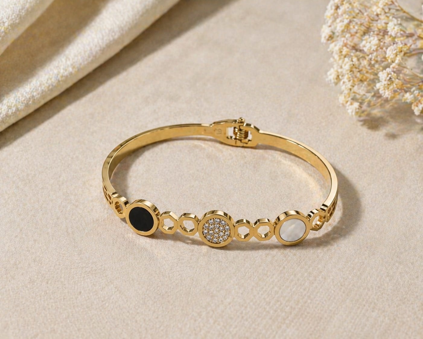 18K Gold Plated Anti Tarnish Bracelet - ATB011