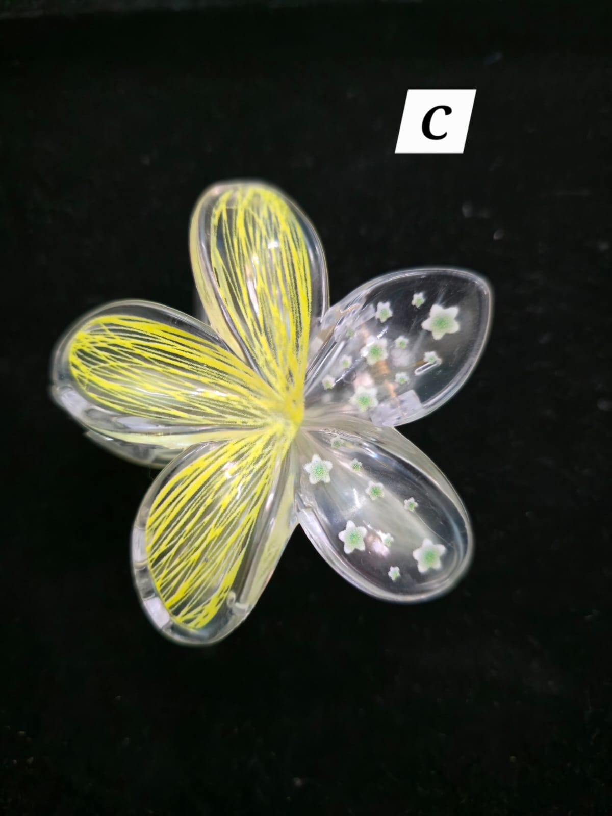 Flower Shaped Glossy Finish Large Size Hair Claw - Korean Fashion - BC4