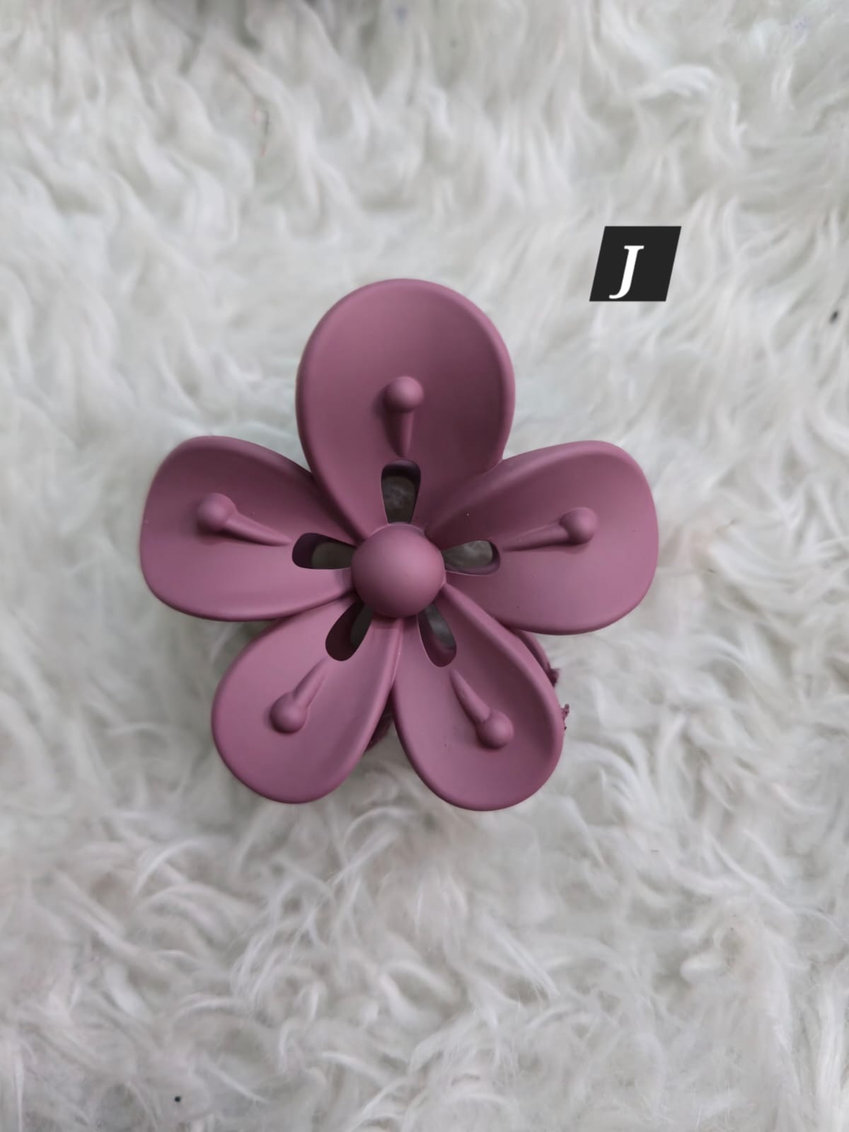 Flower Shaped Matte Finish Medium Size Hair Claw - Korean Fashion - BC3