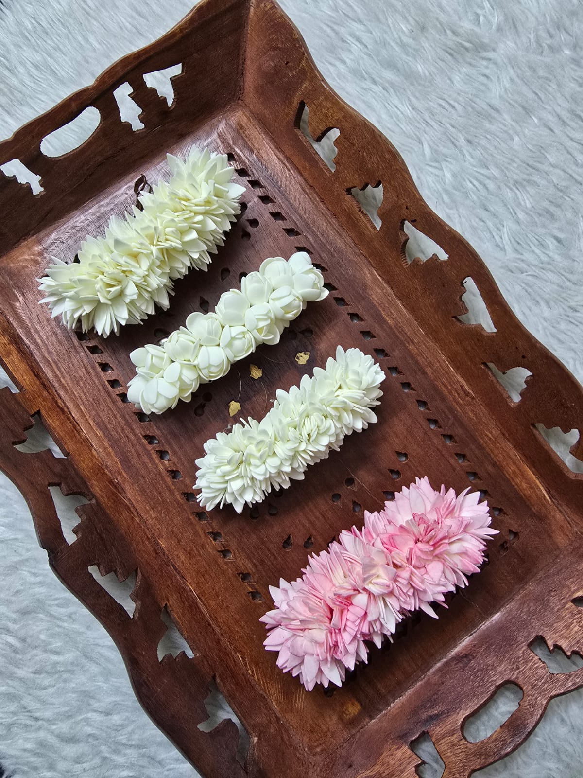 Jasmine Edit - Center Clip Hair Accessories - FA032