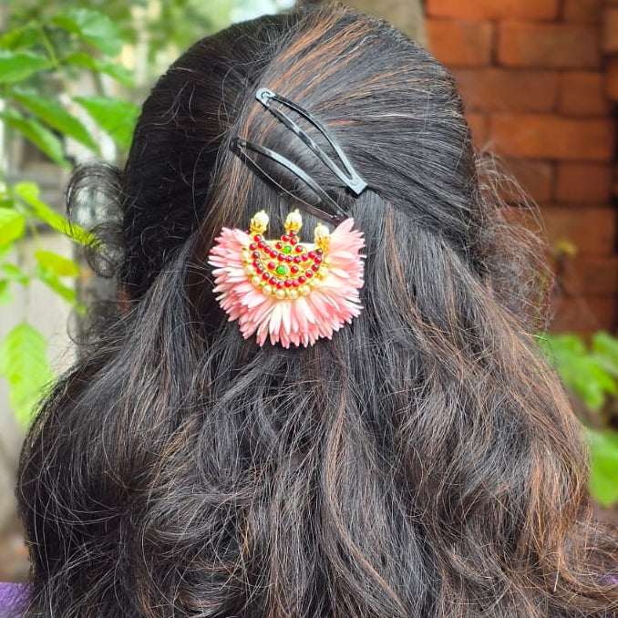 Moon Aligator Clip - Pink Oosi Malli