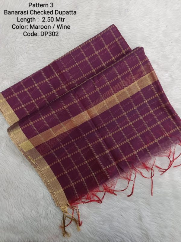 DP302 - Banarasi Checked Dupatta