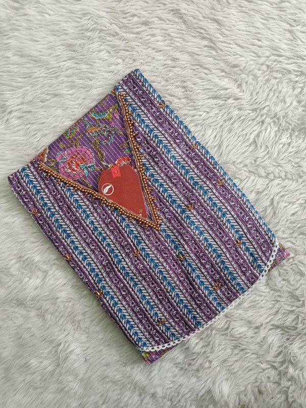 AHK025 - Avilyaa Aari Work (Hand Work) Kurtis - Without Lining