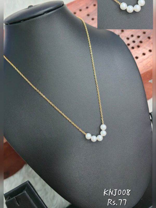 KNJ008 - Classic Pendant Necklace – Minimal Gold Chain for Women