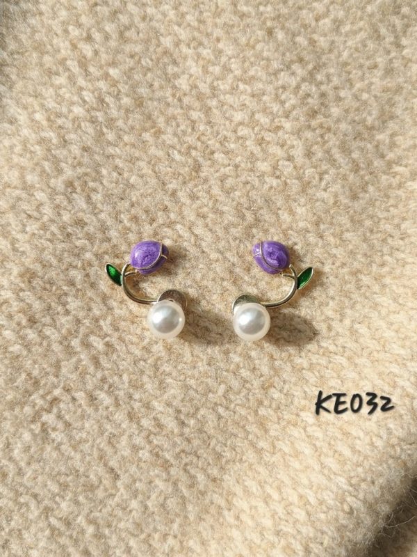 KE032- Korean Fashion Earings