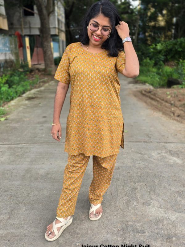 JCNS013- Jaipur Cotton Night Suit - Without Lining