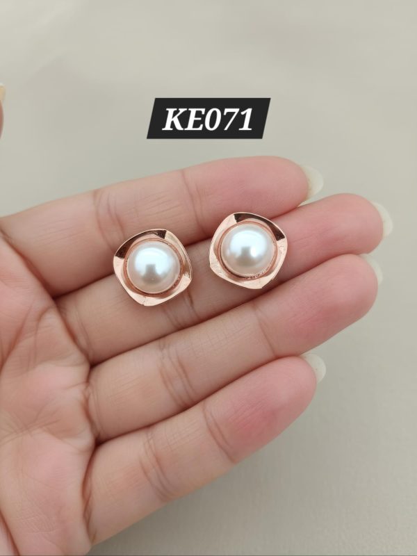 KE071- Korean Fashion Earings