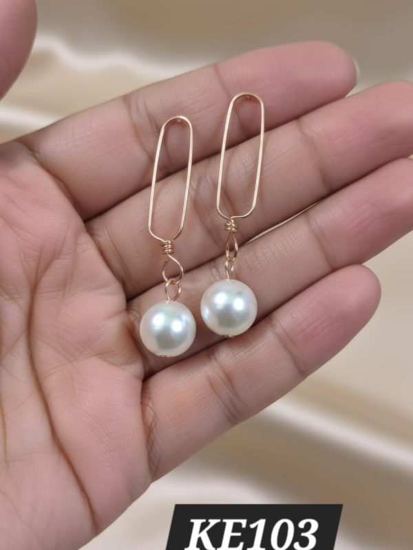 KE103- Korean Fashion Earings