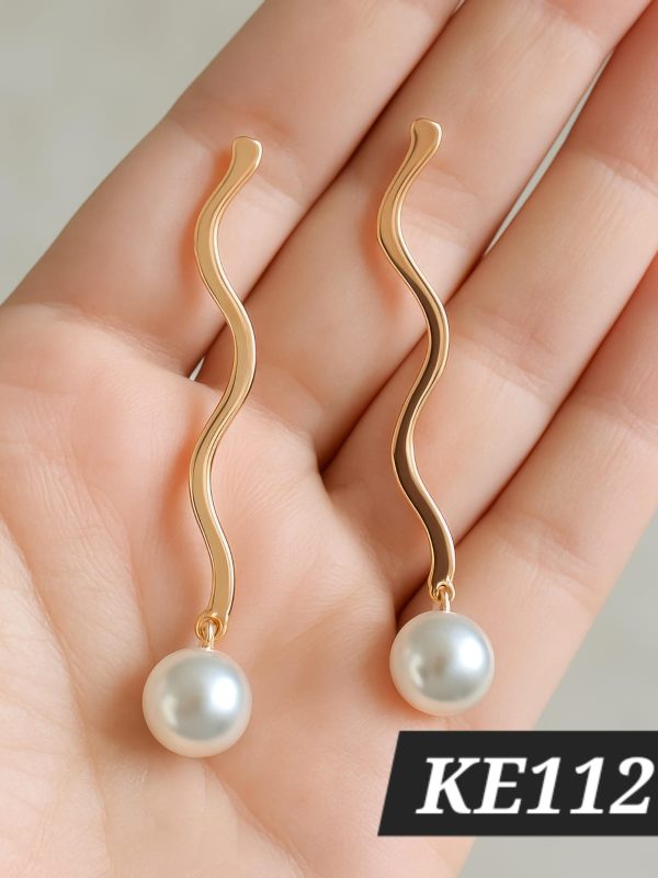 KE112- Korean Fashion Earings